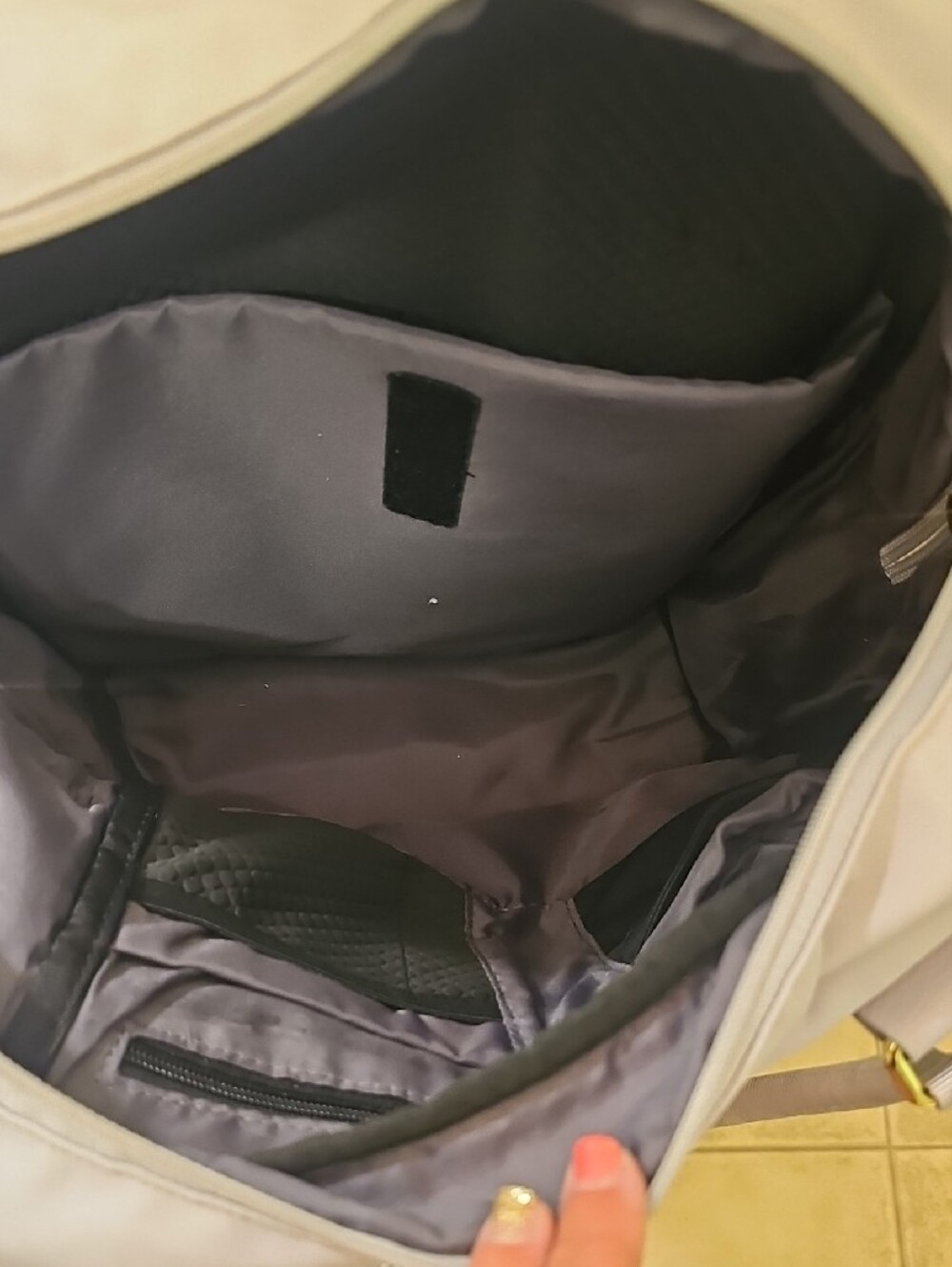 Signature 16" Commuter Backpack - Open Story Thistle: Fits 15" Laptop - Picture 9 of 10